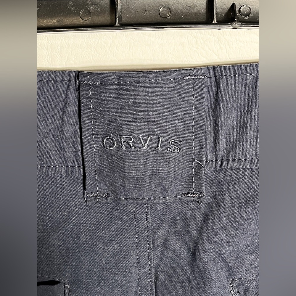 EUC Orvis Voyager Short, size 40 color Blue caviar - Picture 7 of 12
